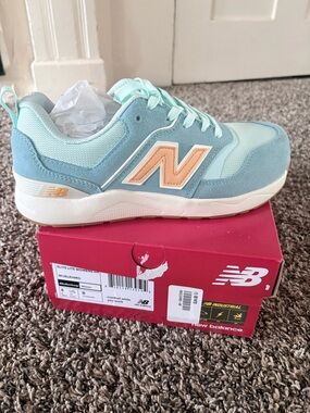 New Balance Mint and Peach Women's industrial Steele toe
